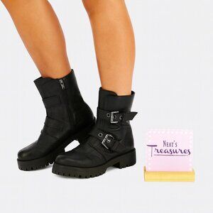 AU Air Underground Womens CARMINE Side Zip Black Combat Biker Boots Size 9.5 M